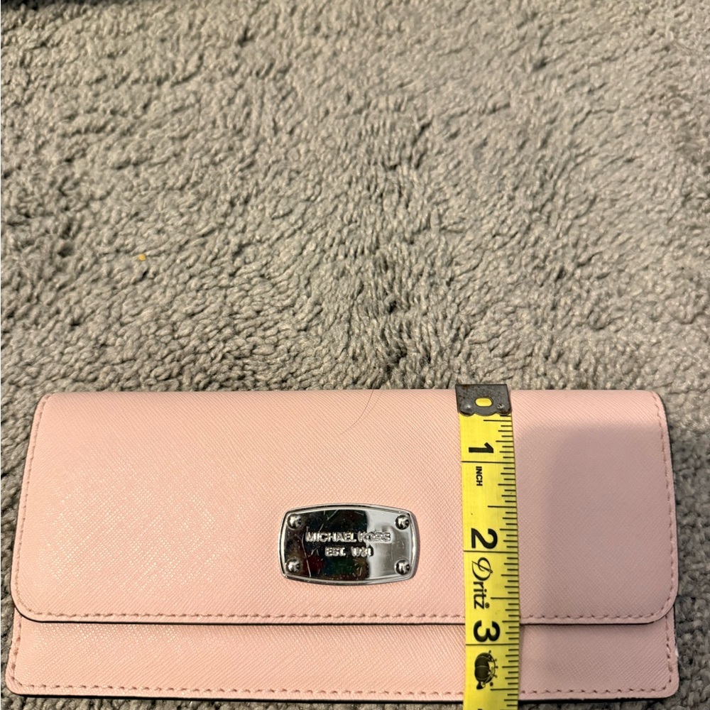 Michael Kors Blush Pink Wallet